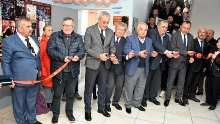 ABDde yaşayan Alaşehirli iş insanından eğitime bilişim sınıfıyla destek