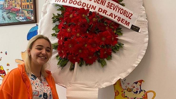 Sahte doktor skandalında yeni detaylar: İnandırıcı olmak için kendi adına çelenk yaptırmış