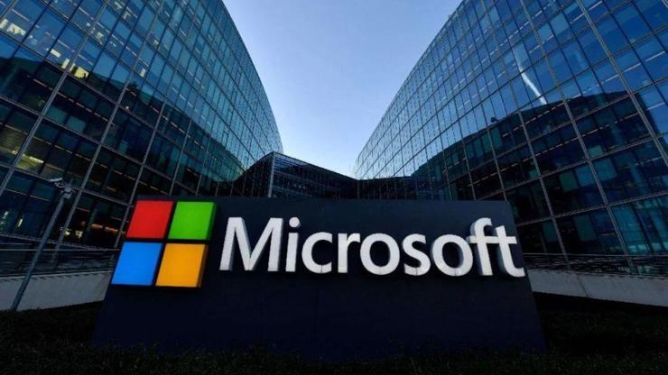 Microsoft, reklam gelirinin 20 milyar doları aşacağına inanıyor