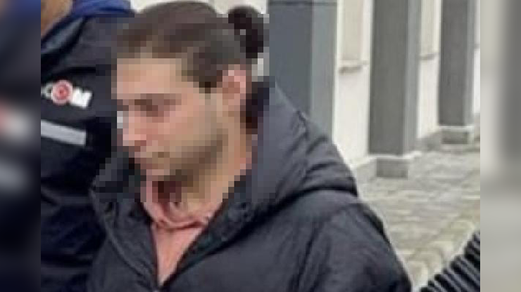 Ambulanstaki sahte doktor, polisin yol uygulamasında yakalandı