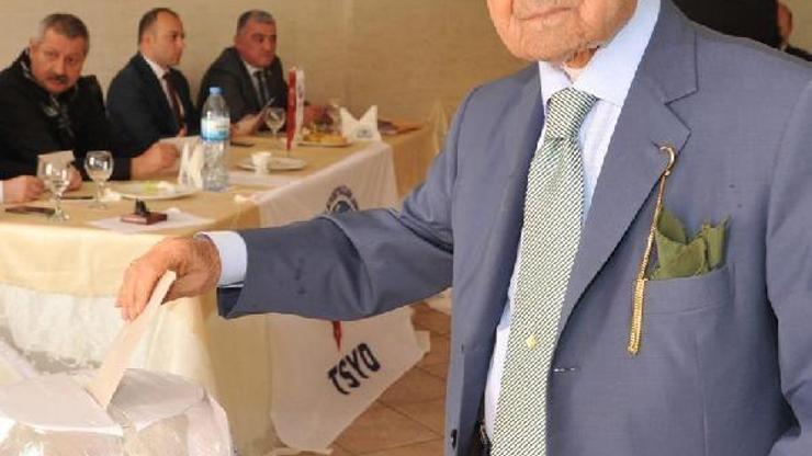 Nihat Geven, son yolculuğuna uğurlandı