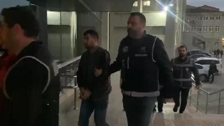 Sahte dolarla altın alan şüpheliler yakalandı