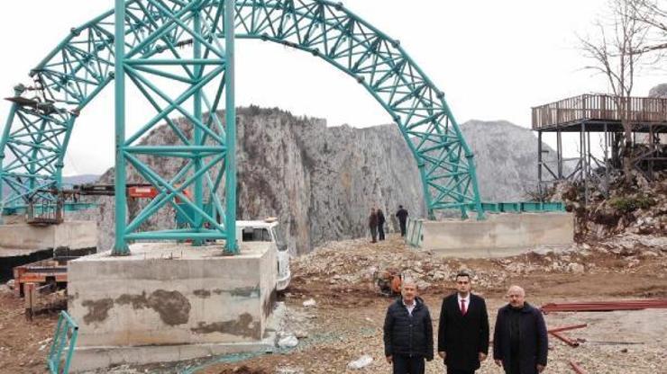 Valla Kanyonuna adrenalin salıncağı