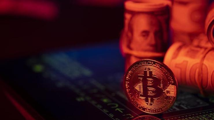 FTX iflasından sonra kripto paradan kaçış rekor kırdı