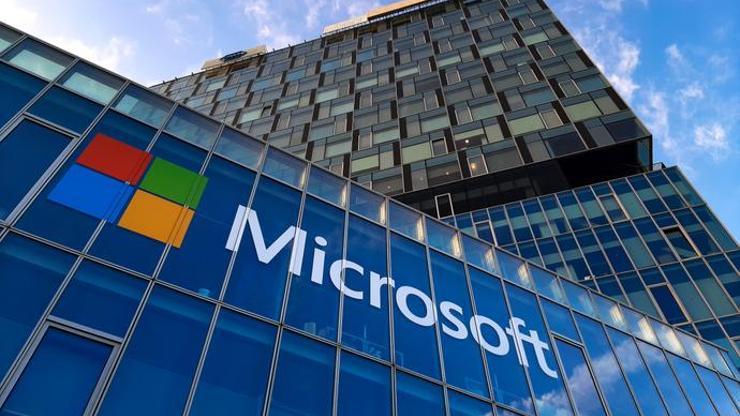 Microsoft Londra Borsasının yaklaşık yüzde 4 hissesini satın aldı