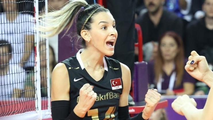 VakıfBank, Kadınlar Kulüpler Dünya Şampiyonasında yarı finale yükseldi