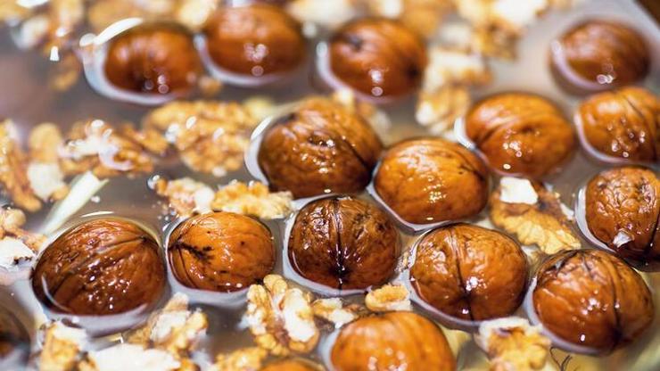 7 gün boyunca aç karnına ceviz suyu içmenin faydaları