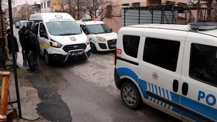 Kayseride bıçaklı kavga: 1 yaralı