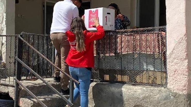 Başkan Hülya Erdem’in dost eli 29 bin aileye uzandı