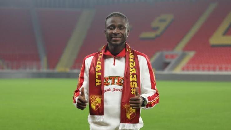 Michee Ngalina Göztepeye transfer oldu