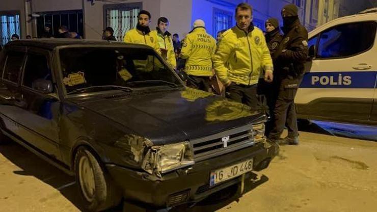 Binanın duvarına ve araca çarpan sürücü olay yerinden kaçtı