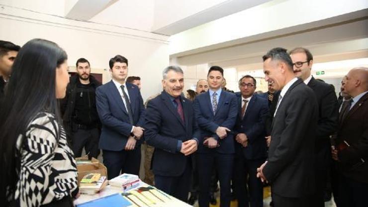 Tunceli’den ceza infaz kurumlarına kitap bağışı