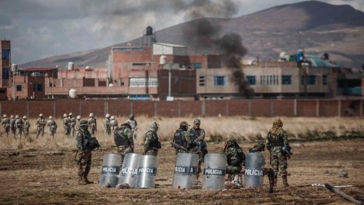 Peru’daki protestoların ardından sokağa çıkma yasağı ilan edildi