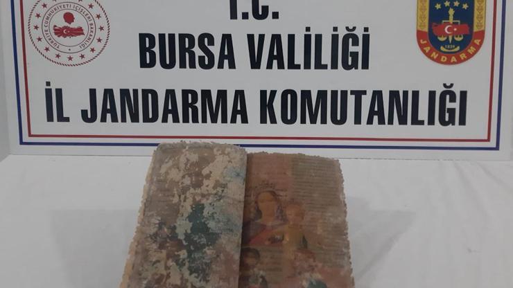 El yazması Tevratı 5 milyon dolara satmak isterken yakalandı