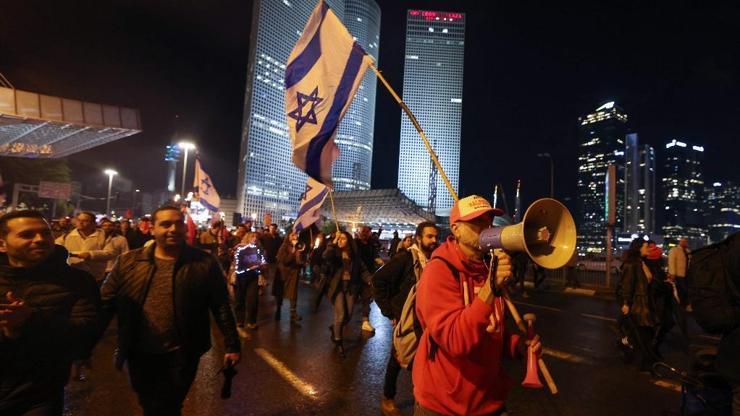 İsrailde Netanyahu hükümetine karşıtı protesto