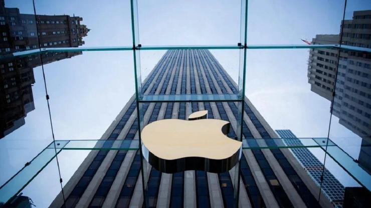 Apple, çalışacak en iyi 100 yer listesine giremedi