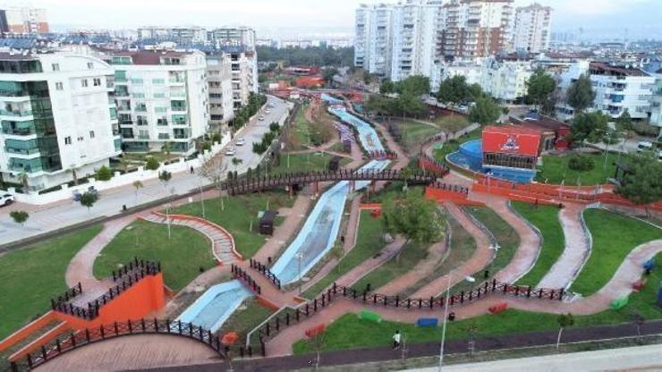 Konyaaltı EXPO Parkına geri dönüşüm heykelleri