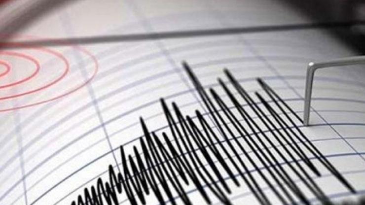 İranda 4.5 büyüklüğünde deprem Vanda da hissedildi