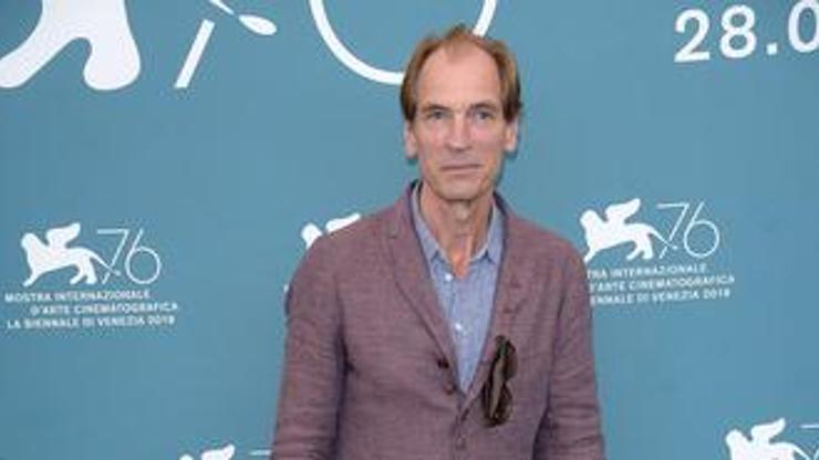Californiada kayıp ihbarı verilen kişinin ünlü oyuncu Julian Sands olduğu ortaya çıktı
