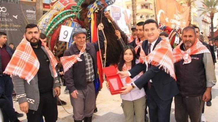 En süslü deve seçildi
