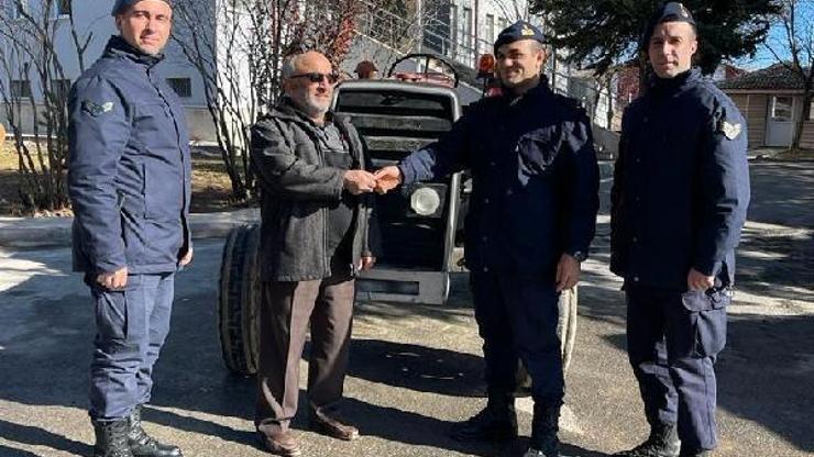 Traktörü çalıp, 6 ay sonra araziye terk eden 3 şüpheli tutuklandı