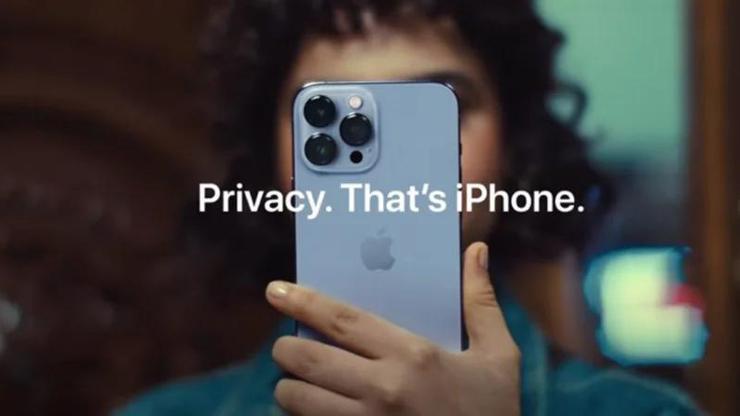 Apple veri toplama ile gizlilik ihlaline yol açtı