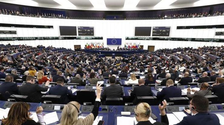 Avrupa Parlamentosundaki yolsuzluk skandalı Polonyaya uzandı