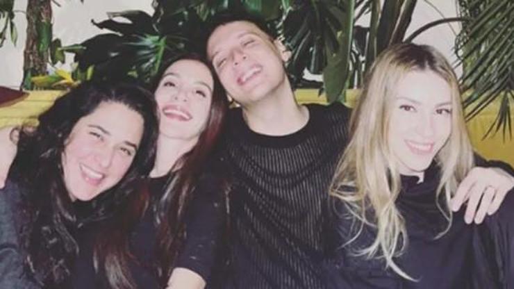 Sinem Kobaldan sürpriz paylaşım