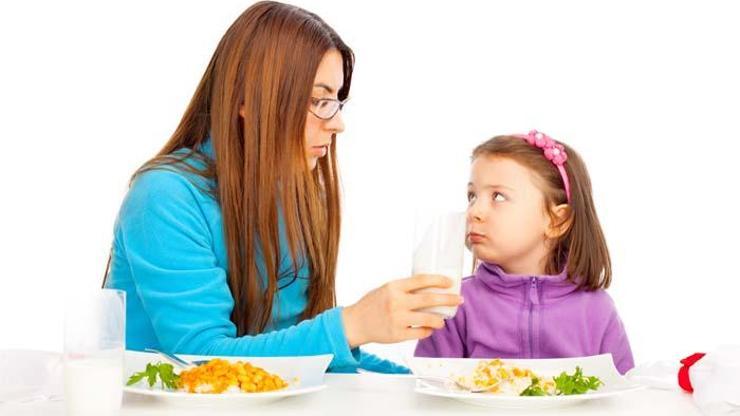 Ailenin beslenme alışkanlıkları çocuğun beslenmesini de belirliyor