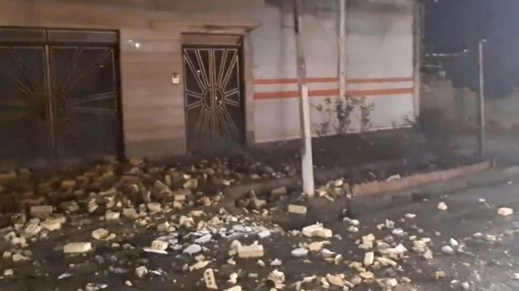 İran’da meydana gelen depremde 3 kişi hayatını kaybetti, yüzlerce kişi yaralandı