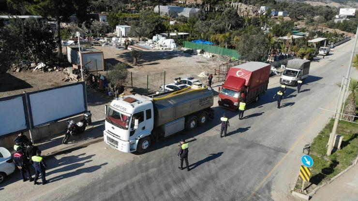 Bodrumda hafriyat kamyonu denetimi; 1 milyon lira ceza kesildi