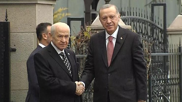 Son dakika... Cumhurbaşkanı Erdoğan, Bahçeliyi ziyaret etti