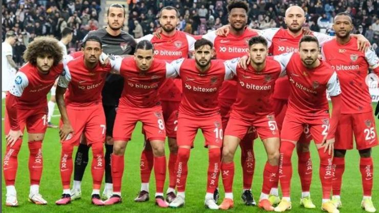 Hatayda hissedilen deprem sonrası futbolculardan hala haber alınamadı Onur Ergünden açıklama Hatayspor futbolcuları son durumları