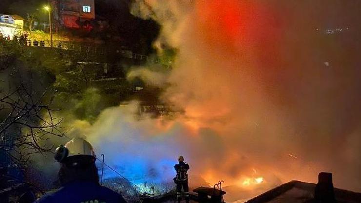 Elektrikli battaniyeden çıkan yangında 3 çocuk dumandan etkilendi