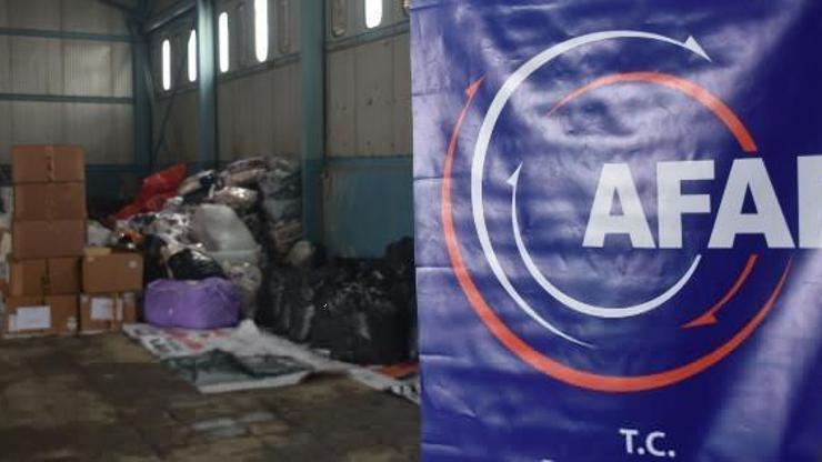 Bitlis ve Hakkaride depremzedeler için yardım kampanyası