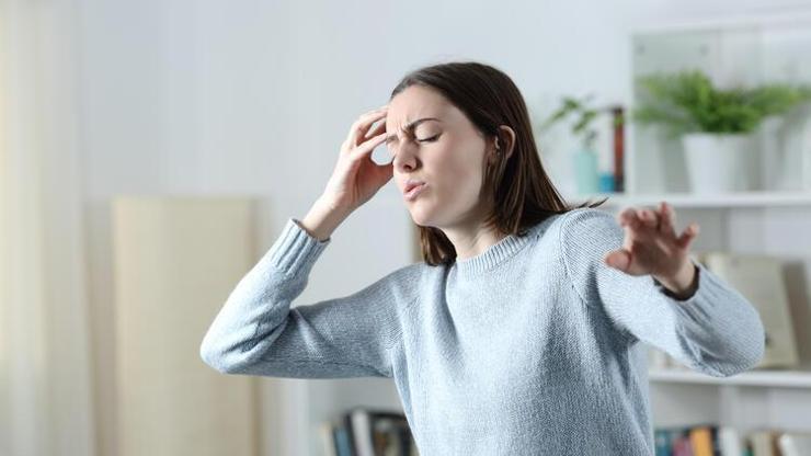 Sürekli deprem oluyormuş hissi neden olur