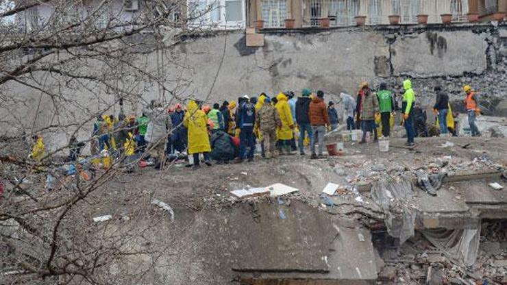 Diyarbakır’da yıkılan binalarla ilgili soruşturmada 29 gözaltı kararı