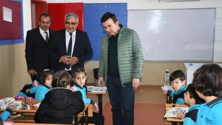 Kaymakam Şahin, depremzede öğrencileri ziyaret etti