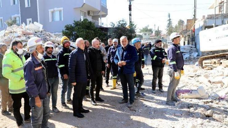 Akdeniz Belediyesi, depremzedelerin ihtiyacını karşılamaya devam ediyor