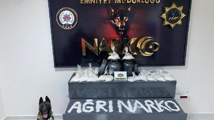 Mutfak tüpünün içindeki metamfetamini narkotik köpeği Pars buldu