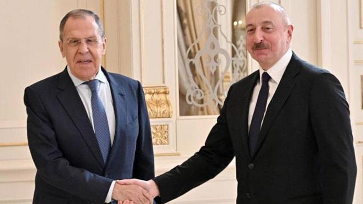 Azerbaycan Cumhurbaşkanı Aliyev, Rusya Dışişleri Bakanı Lavrovu kabul etti