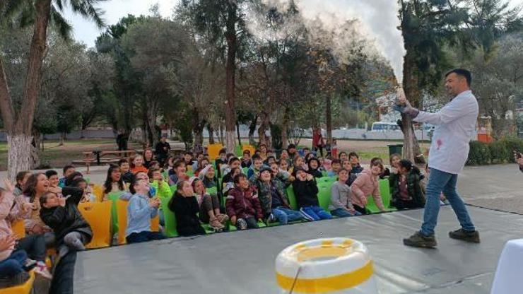 Marmaris Belediyesinden çocuklara bilimsel destek