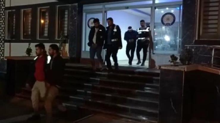 Mersinde hırsızlık ve silah ticareti operasyonu; 5 gözaltı