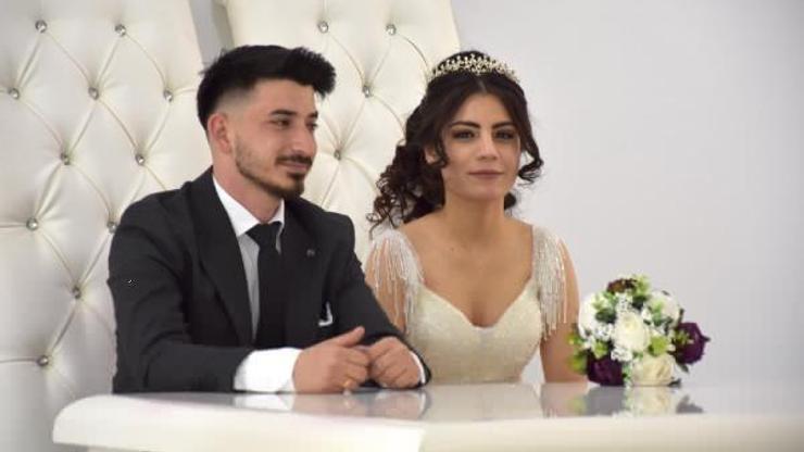 Hataylı depremzede çift, Aksaray’da evlendi