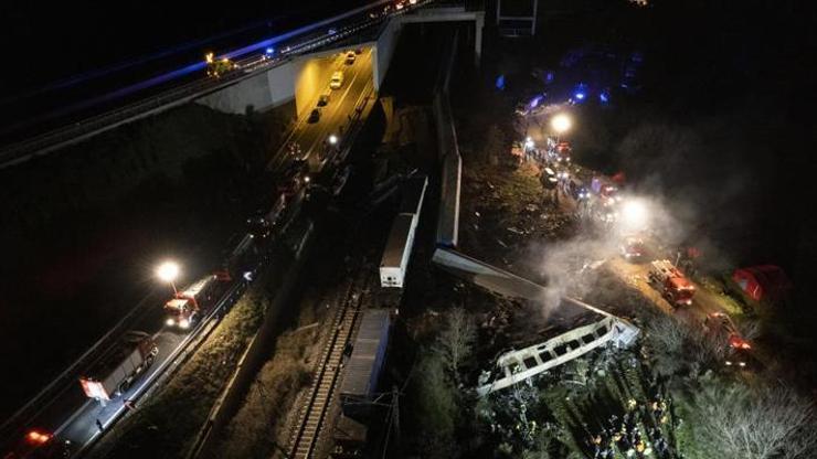 Yunanistan’daki tren kazasında can kaybı 43’e yükseldi