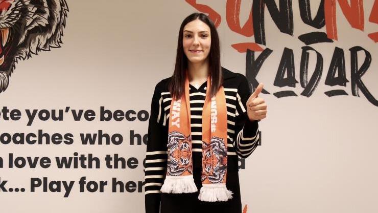 Eczacıbaşı, Tijana Boskovic ile sözleşme yeniledi
