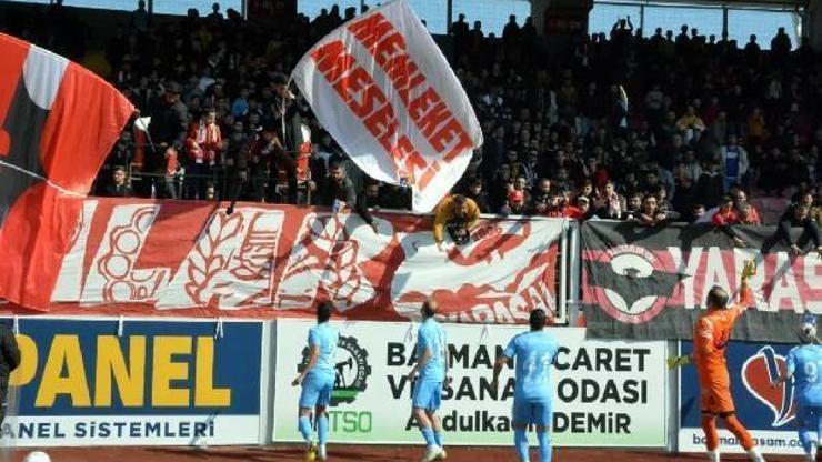 Depremzedeler yararına yapılan futbol maçında 314 bin 400 TL toplandı