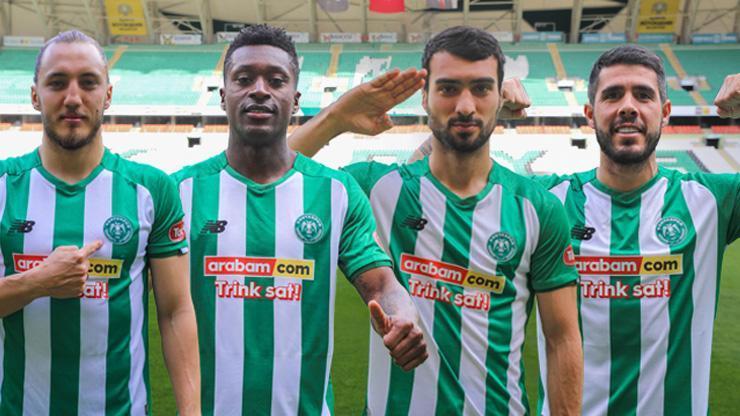 Konyasporda 4 yeni transfer için imza töreni
