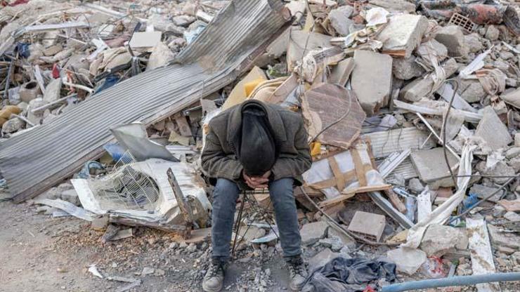 Uzman psikolog uyardı: Depremzedelere ilk iki ay psikoterapi yapılmamalı