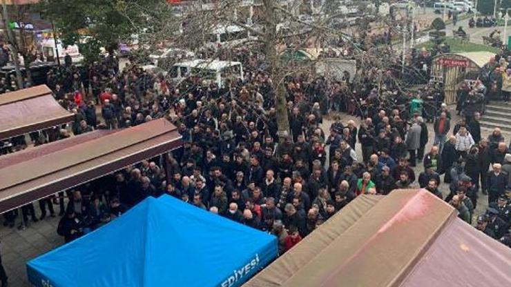 Deprem bölgesinde görevliyken şehit olan polis, son yolculuğuna uğurlandı